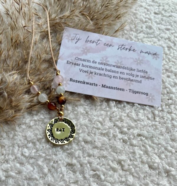 Sterke Mama ketting met initialen