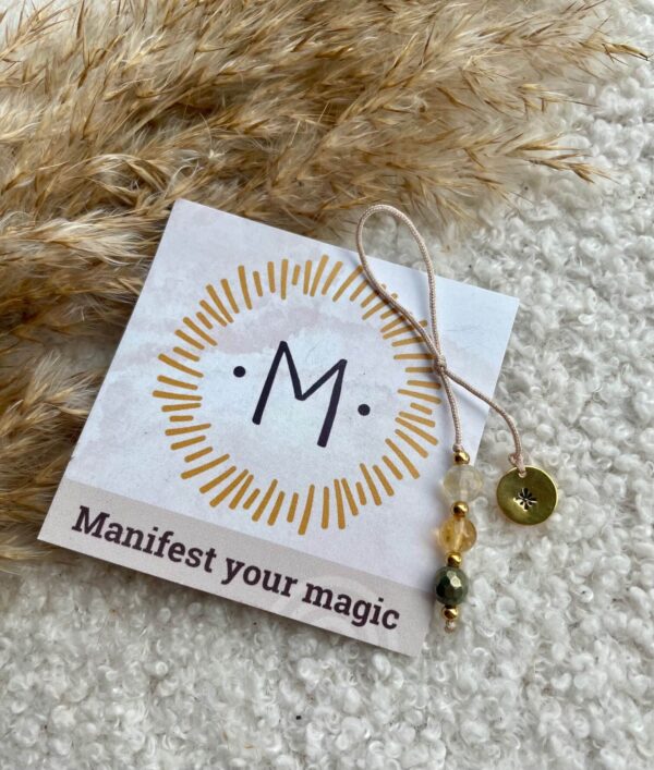 Get your Glow hanger - Manifest your magic